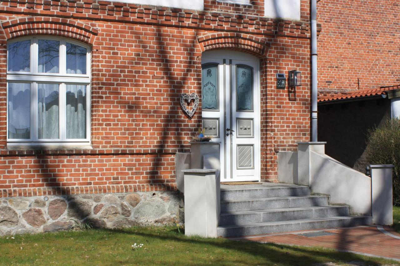 Rathsacks Familienhof Apartamento Ziegendorf Exterior foto