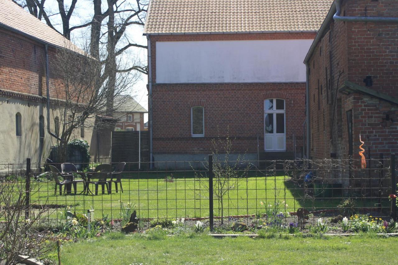 Rathsacks Familienhof Apartamento Ziegendorf Exterior foto